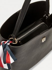 Сумки Tommy Hilfiger модель AW0AW08887-0GJ Фото