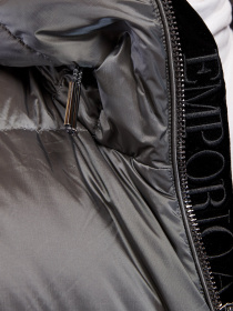 Куртки и дубленки Emporio Armani модель 6H1BQ1-1NLUZ-0666 Фото