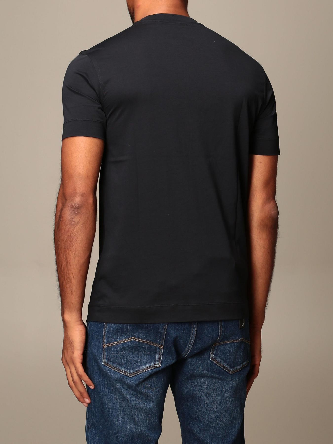 Футболки і поло Emporio Armani модель 6H1TA9-1JDXZ-0920 Фото