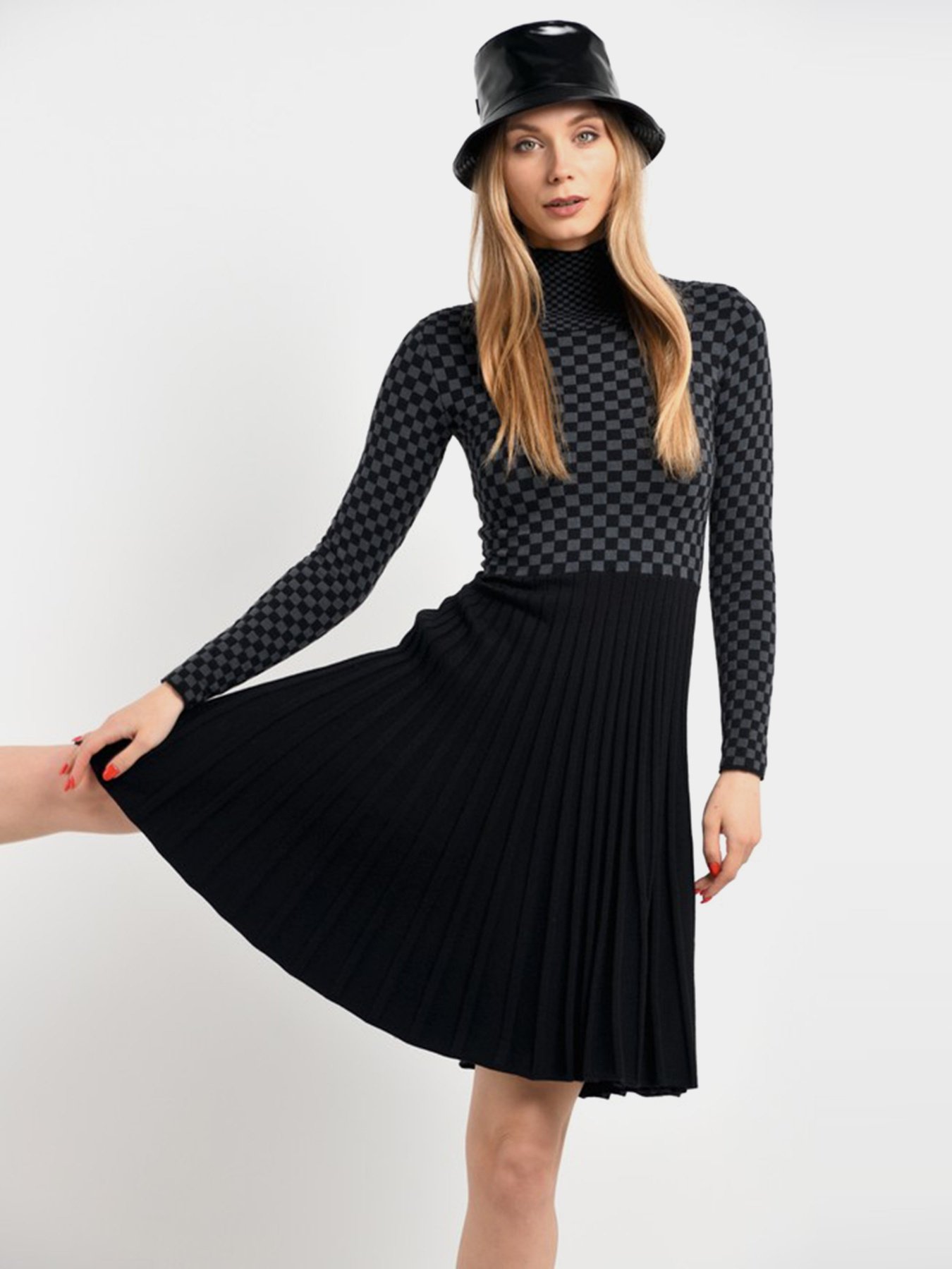 Сукні Emporio Armani модель 6H2AW2-2M15Z-0999 Фото