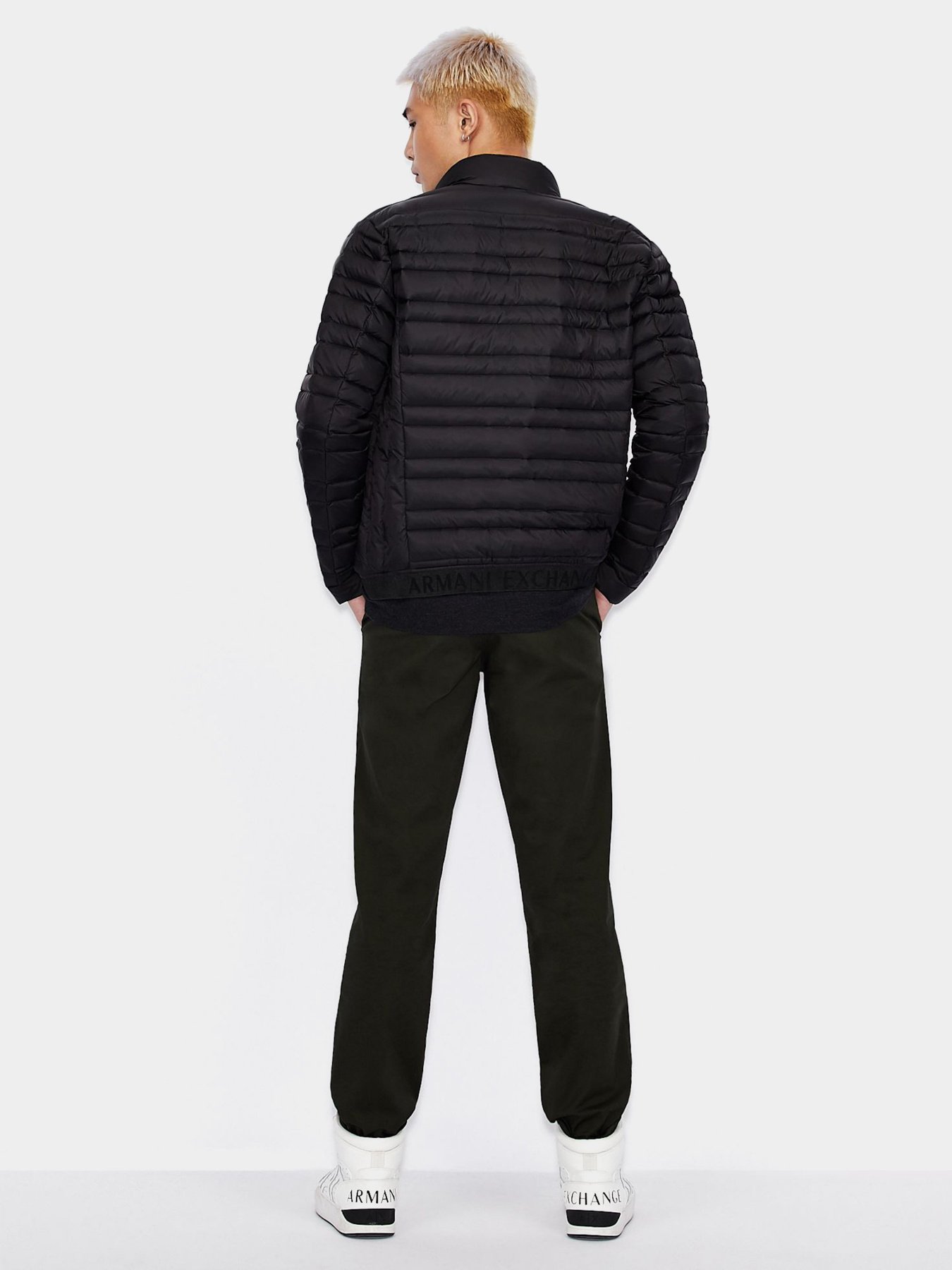 Куртки и дубленки Armani Exchange модель 8NZB51-ZNW3Z-0217 Фото