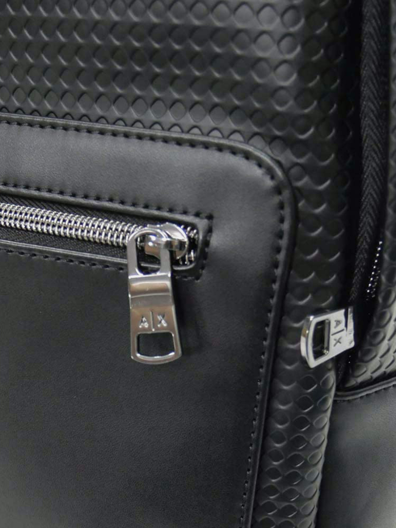 Рюкзаки Armani Exchange модель 952293-0A833-07320 Рюкзаки Armani Exchange модель 952293-0A833-07320 Фото