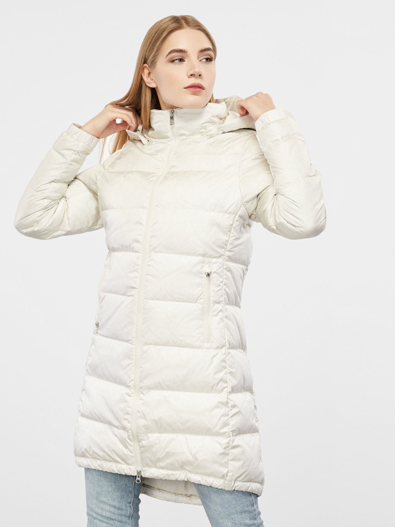 Куртки и дубленки The North Face METROPOLIS PARKA III модель NF0A3XE311P1 Фото