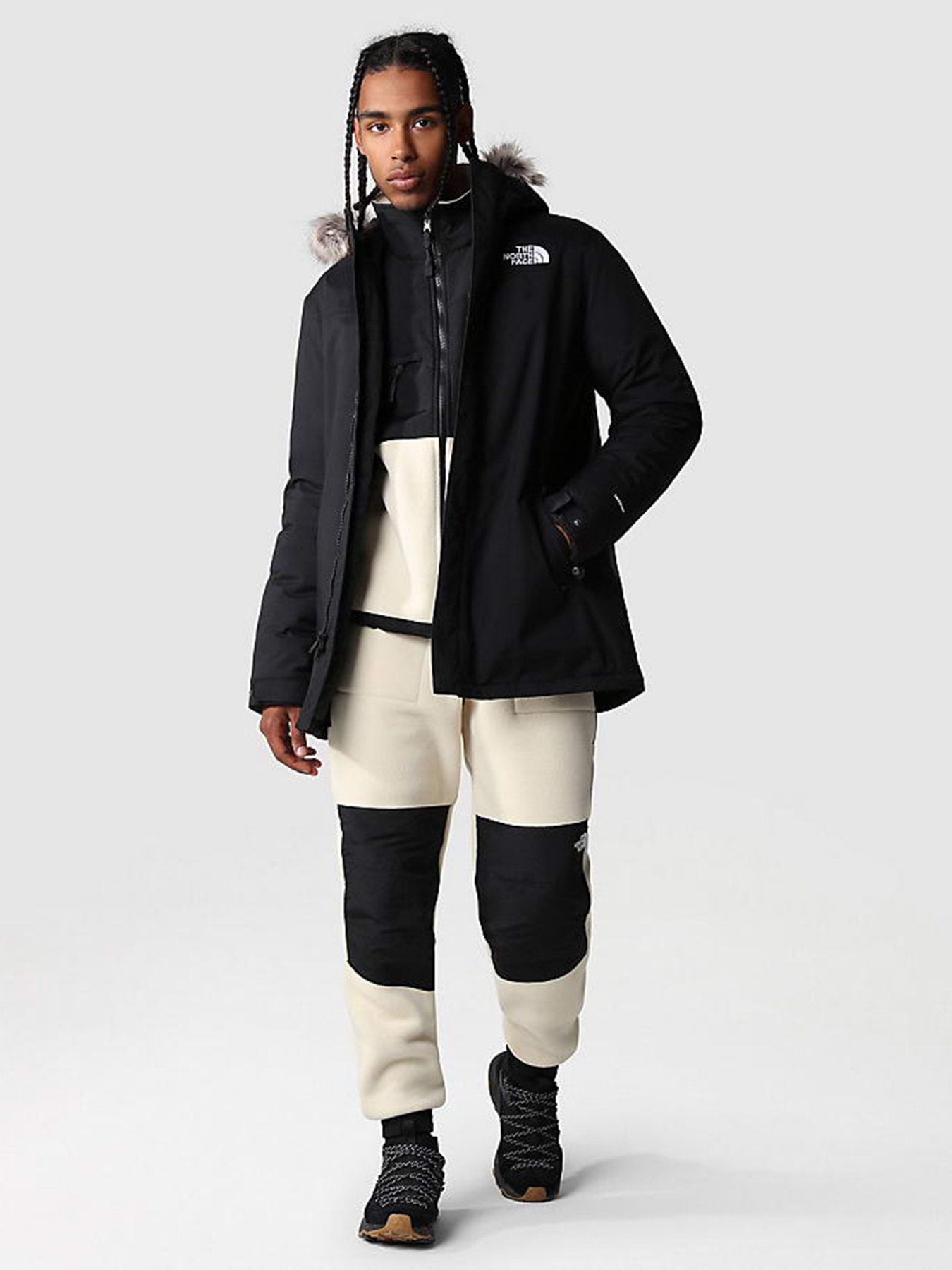 Куртки та дублянки The North Face Recycled Zaneck модель NF0A4M8HJK31 Куртки та дублянки The North Face Recycled Zaneck модель NF0A4M8HJK31 Фото