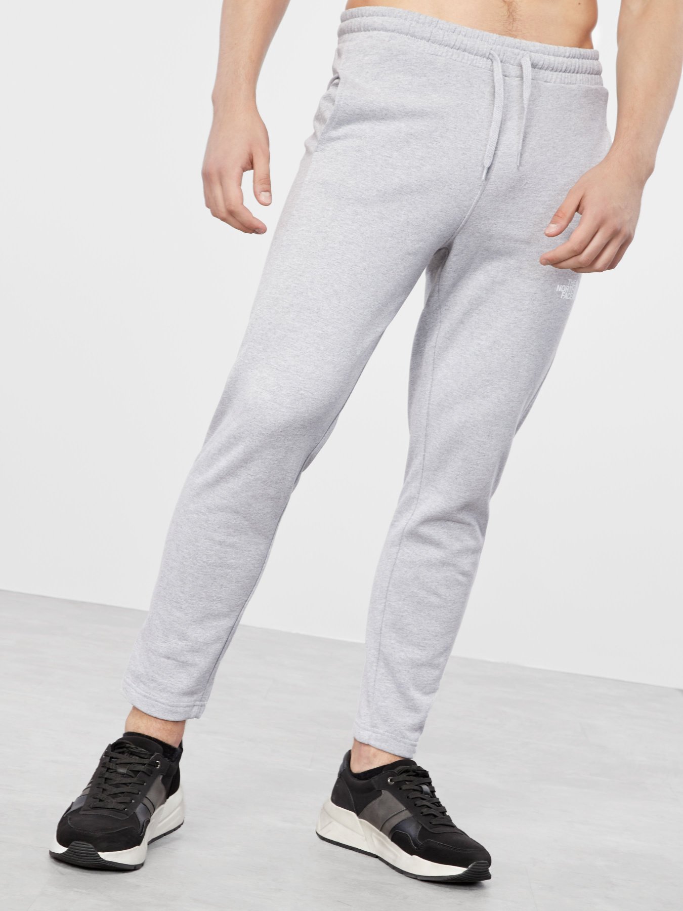 Штани The North Face Standard модель NF0A4M7LDYX1 Фото