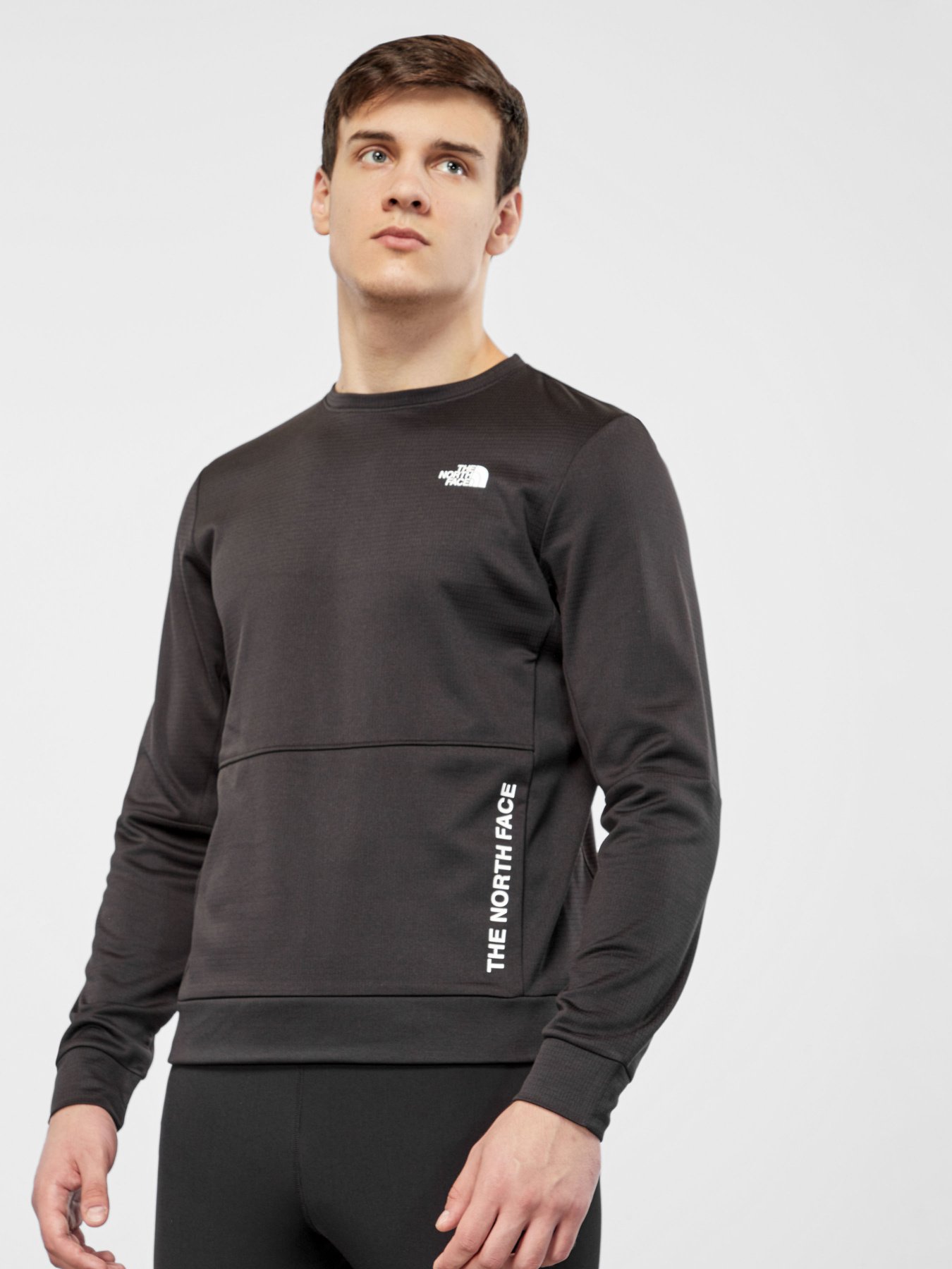Худи и свитшоты The North Face Crew Erkek модель NF0A4M9YJK31 Фото
