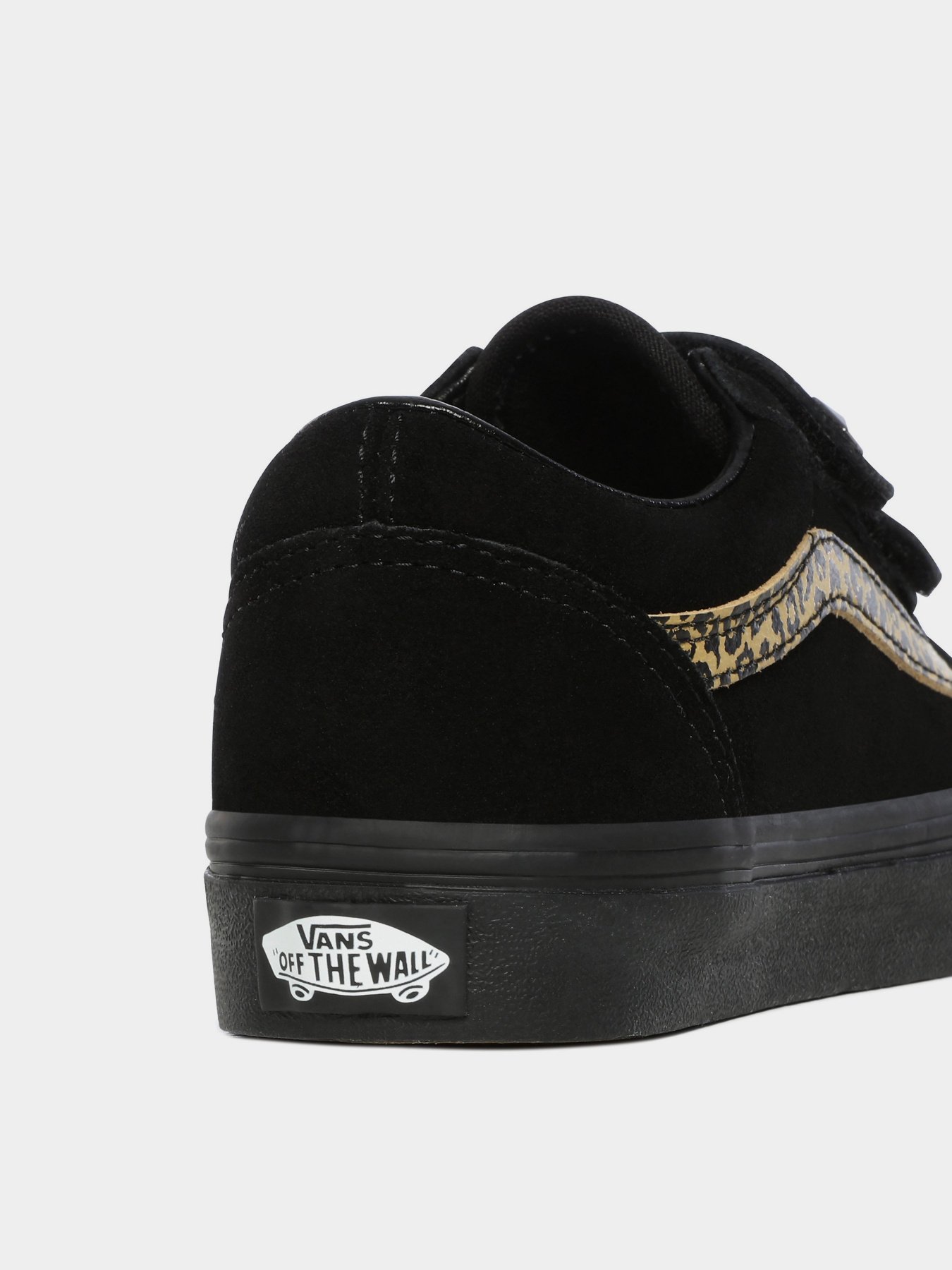 Кеды Vans Suede Stud Old Skool V модель VN0A4BUV0LG1 Фото