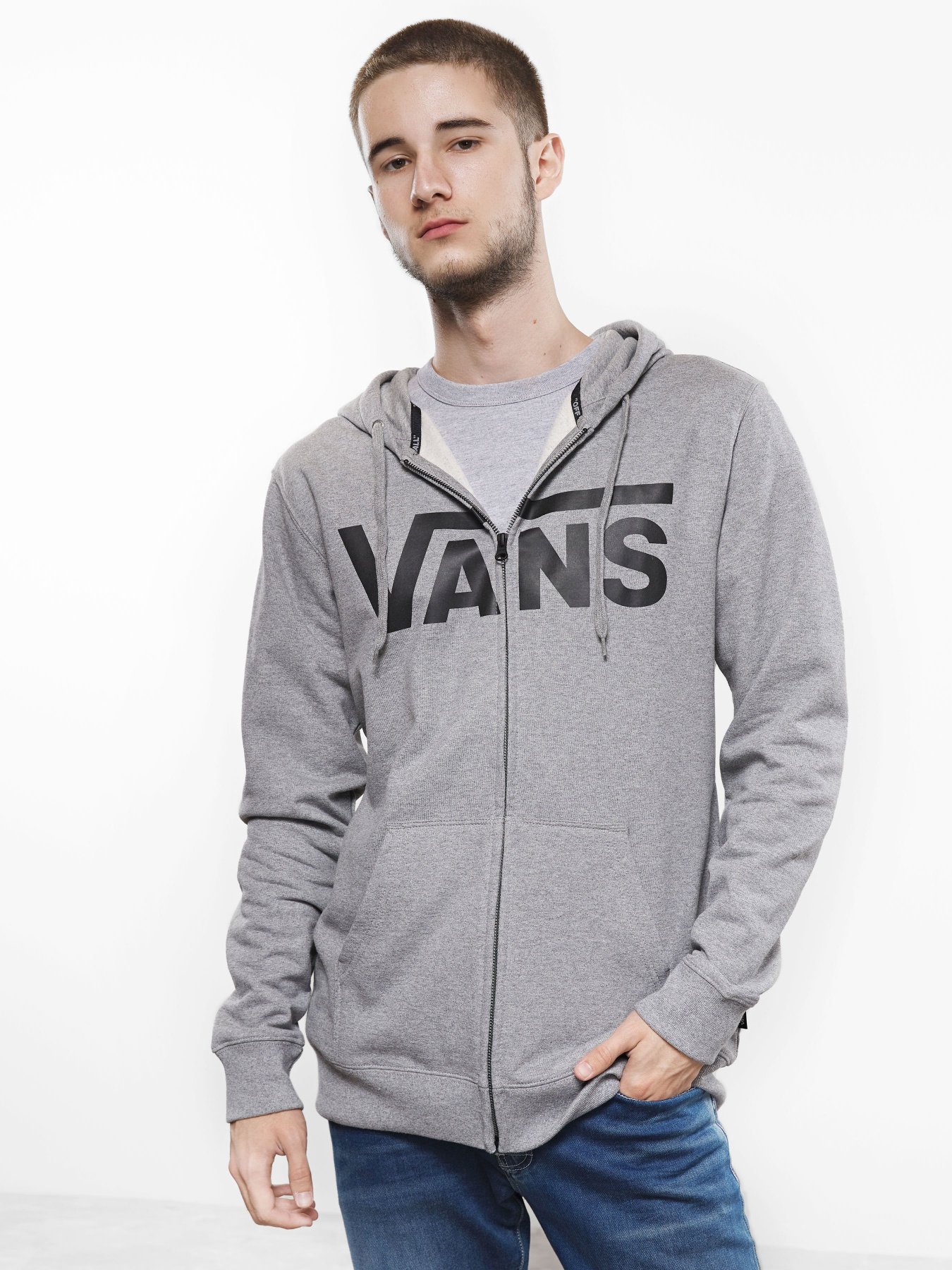Худи и свитшоты Vans CLASSIC ZIP HOODIE II модель VN0A456CADY1 Фото