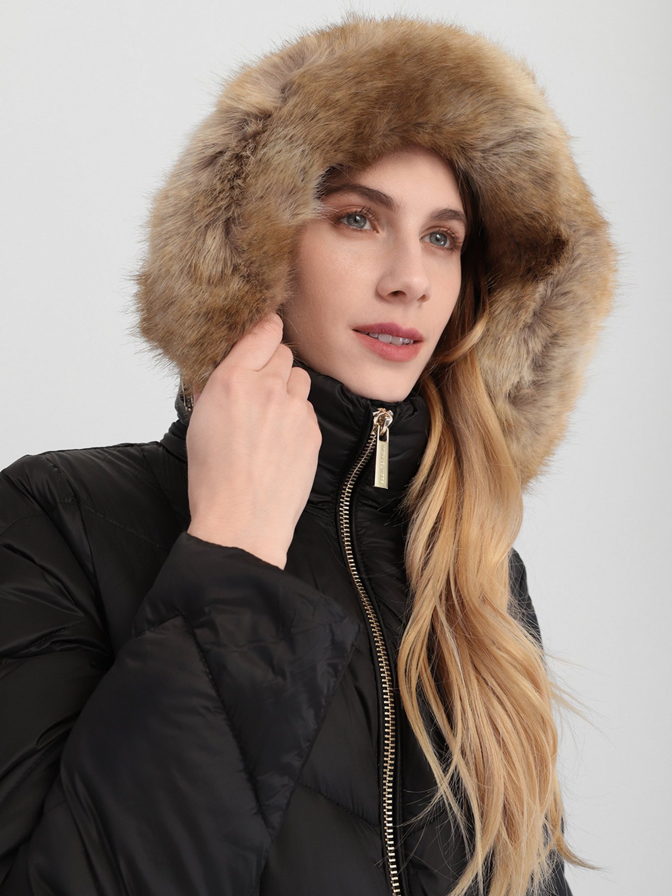 Куртки та дублянки Michael Kors модель 77F5546M81_001 Фото