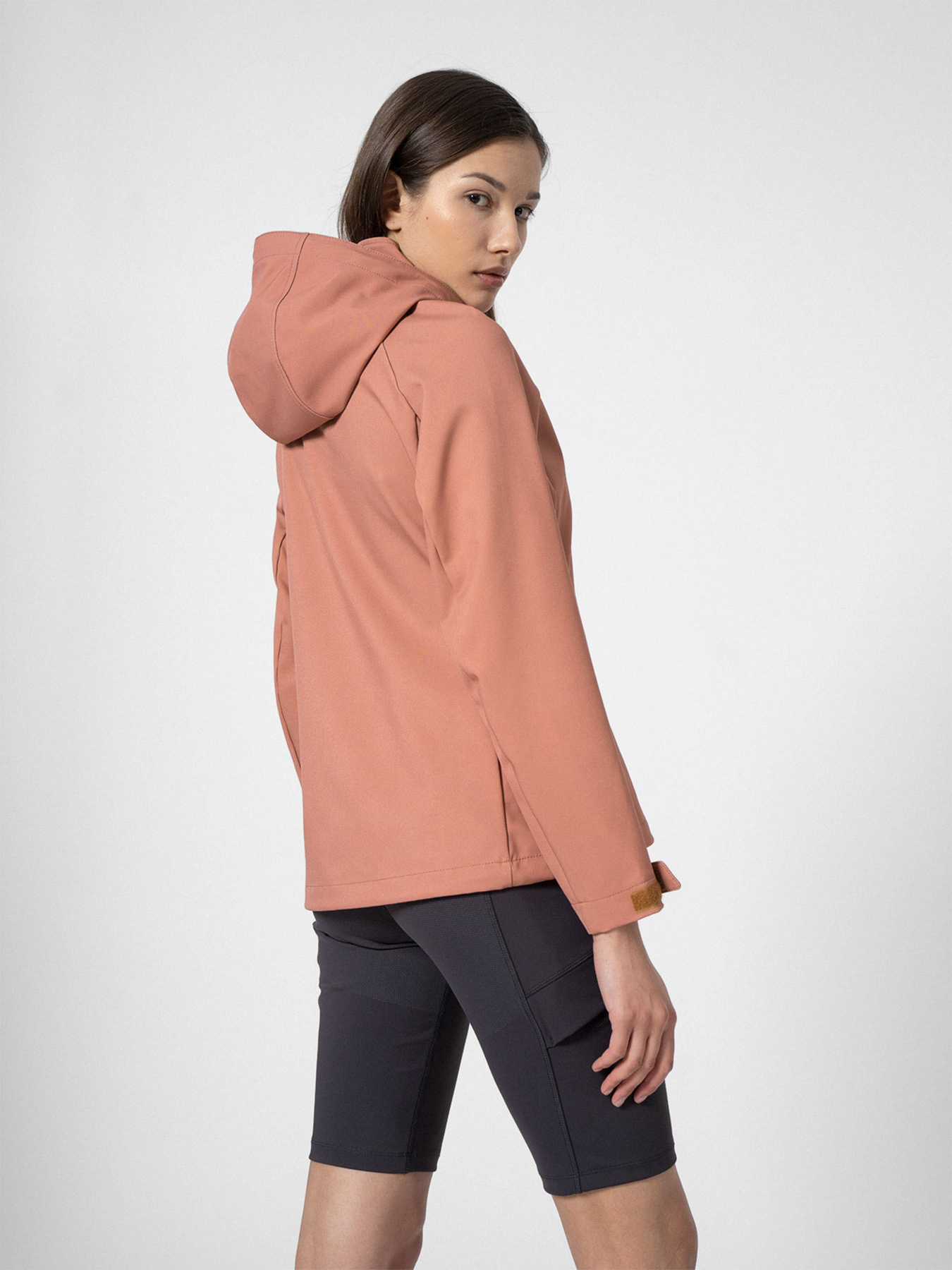 Куртки и дубленки 4F Tech-Wear модель 4FSS23TSOFF046-81S Куртки и дубленки 4F Tech-Wear модель 4FSS23TSOFF046-81S Фото