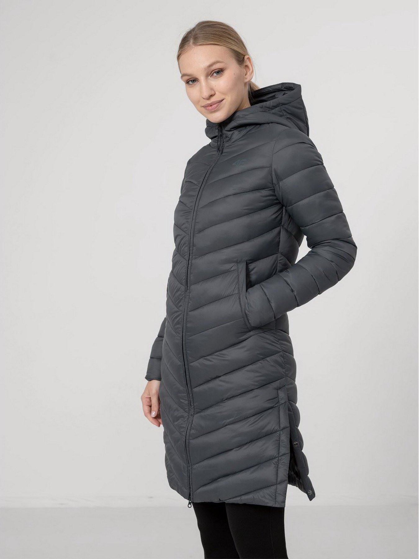 Куртки та дублянки 4F Soft Digitalizm модель H4Z22-KUDP015-30S Фото