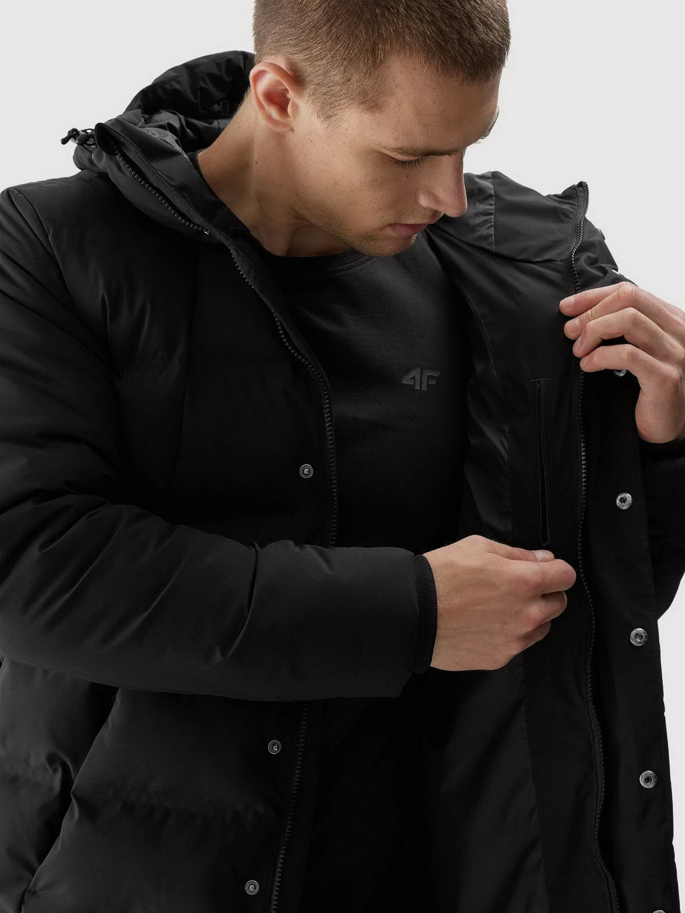 Куртки та дублянки 4F Outerwear модель 4FAW23TDJAM249-20S Фото