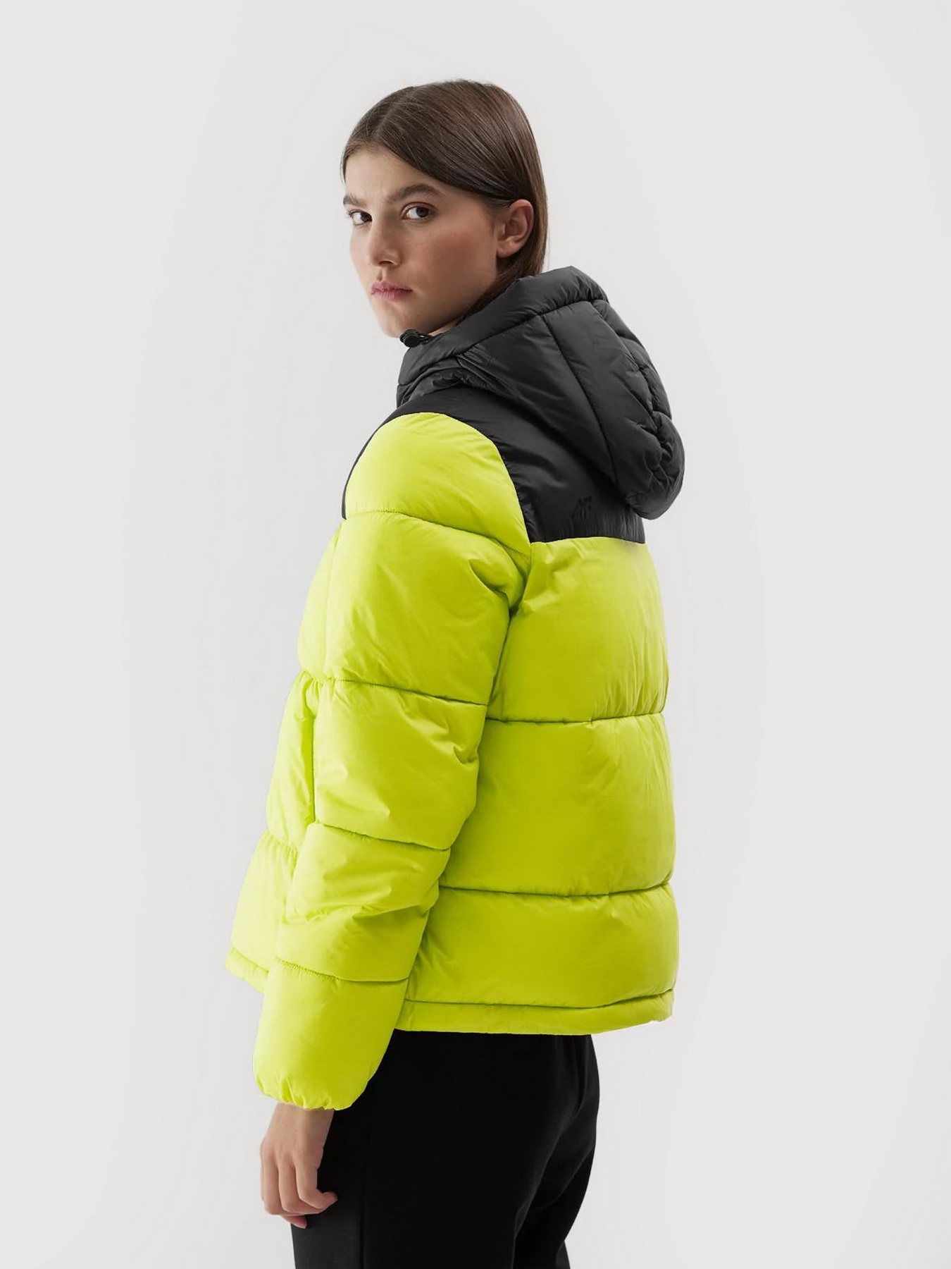 Куртки и дубленки 4F Outerwear модель 4FAW23TDJAF230-45S Фото