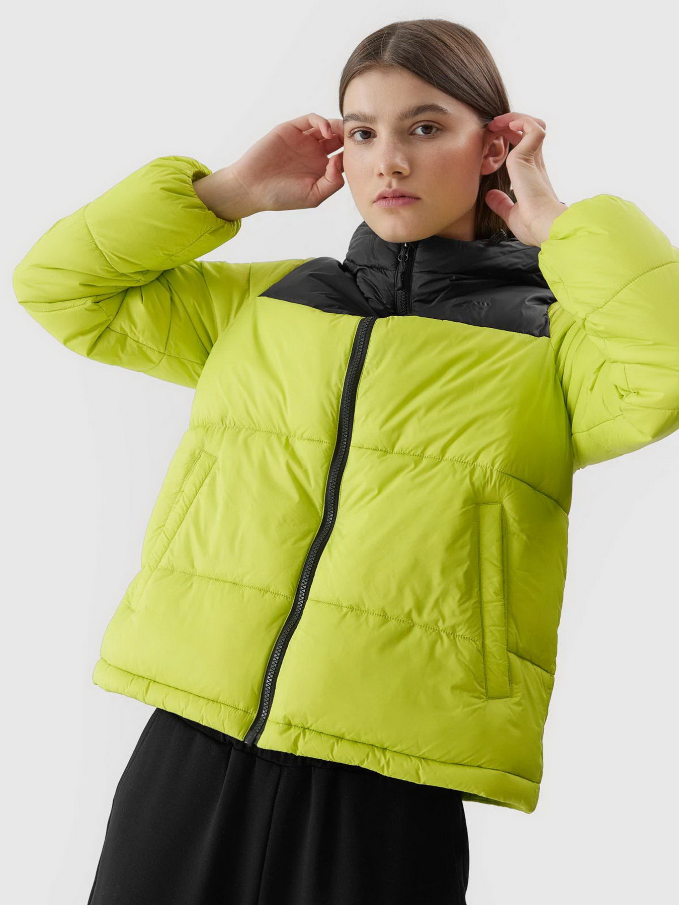 Куртки и дубленки 4F Outerwear модель 4FAW23TDJAF230-45S Фото