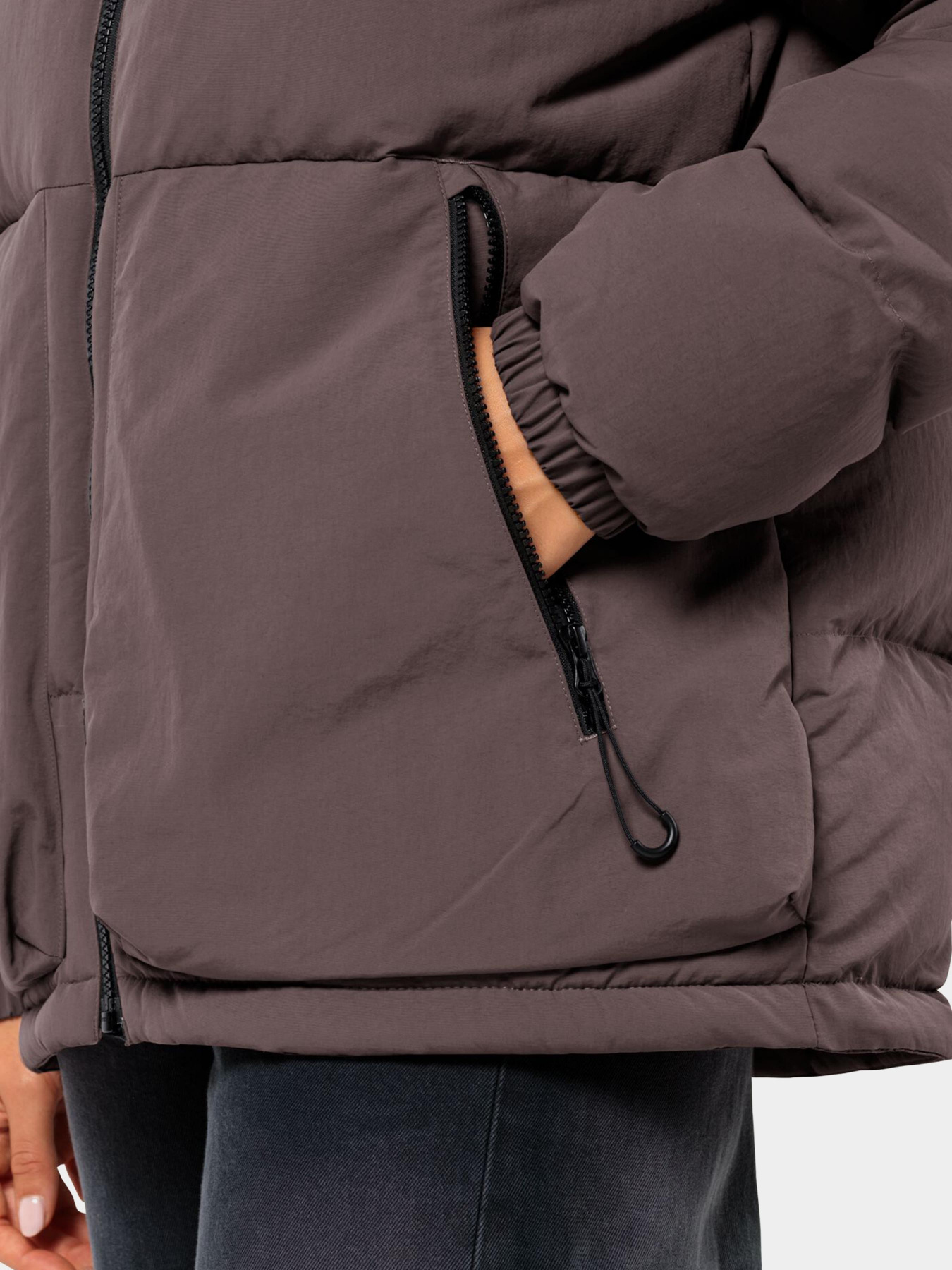 Куртки та дублянки Jack Wolfskin Dellbrueck Jkt модель 1207561_2613 Фото