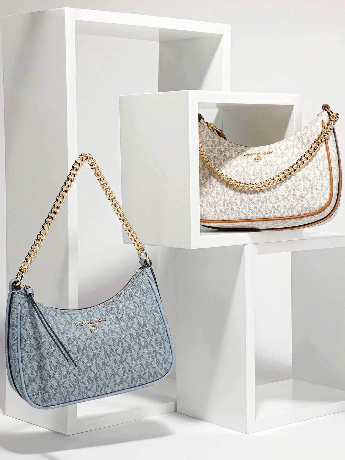 Сумки Michael Kors модель 32H1GT9C1B_149 Фото