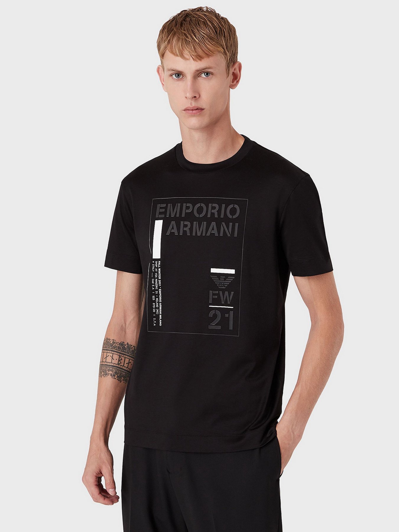 Футболки і поло Emporio Armani модель 6K1T94-1JUVZ-0999 Футболки і поло Emporio Armani модель 6K1T94-1JUVZ-0999 Фото