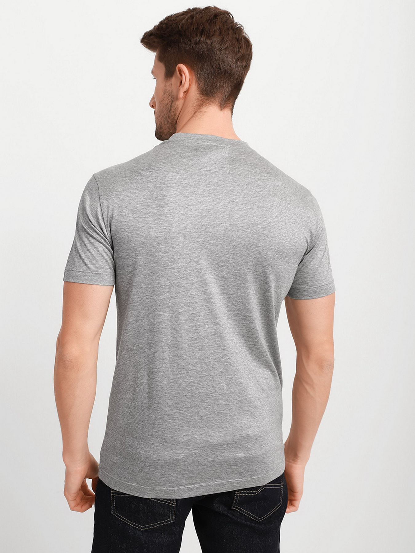 Футболки і поло Emporio Armani модель 8N1TD8-1JUVZ-0630 Футболки і поло Emporio Armani модель 8N1TD8-1JUVZ-0630 Фото