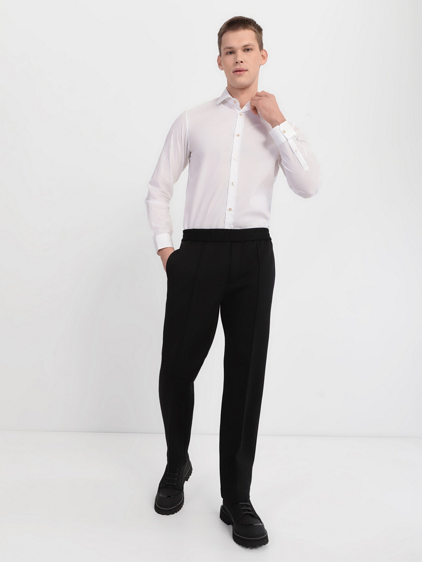 Брюки Emporio Armani модель 6K1PH8-1JWQZ-0999 Брюки Emporio Armani модель 6K1PH8-1JWQZ-0999 Фото