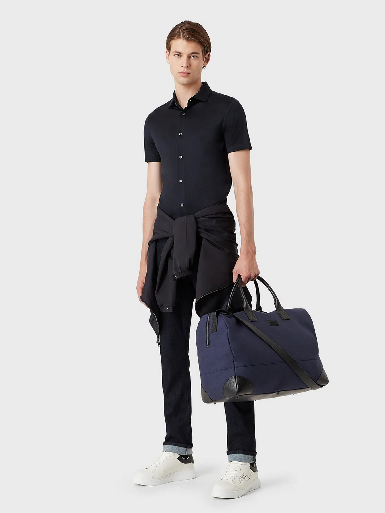 Сорочки Emporio Armani модель 8N1CG0-1JUVZ-0920 Сорочки Emporio Armani модель 8N1CG0-1JUVZ-0920 Фото