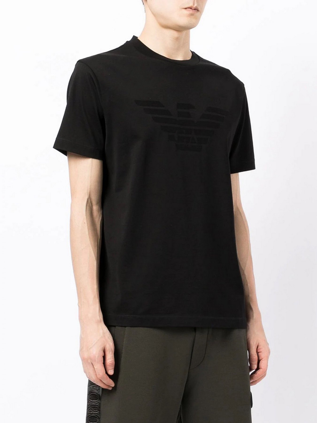 Футболки і поло Emporio Armani модель 8N1TD2-1JGYZ-0021 Футболки і поло Emporio Armani модель 8N1TD2-1JGYZ-0021 Фото