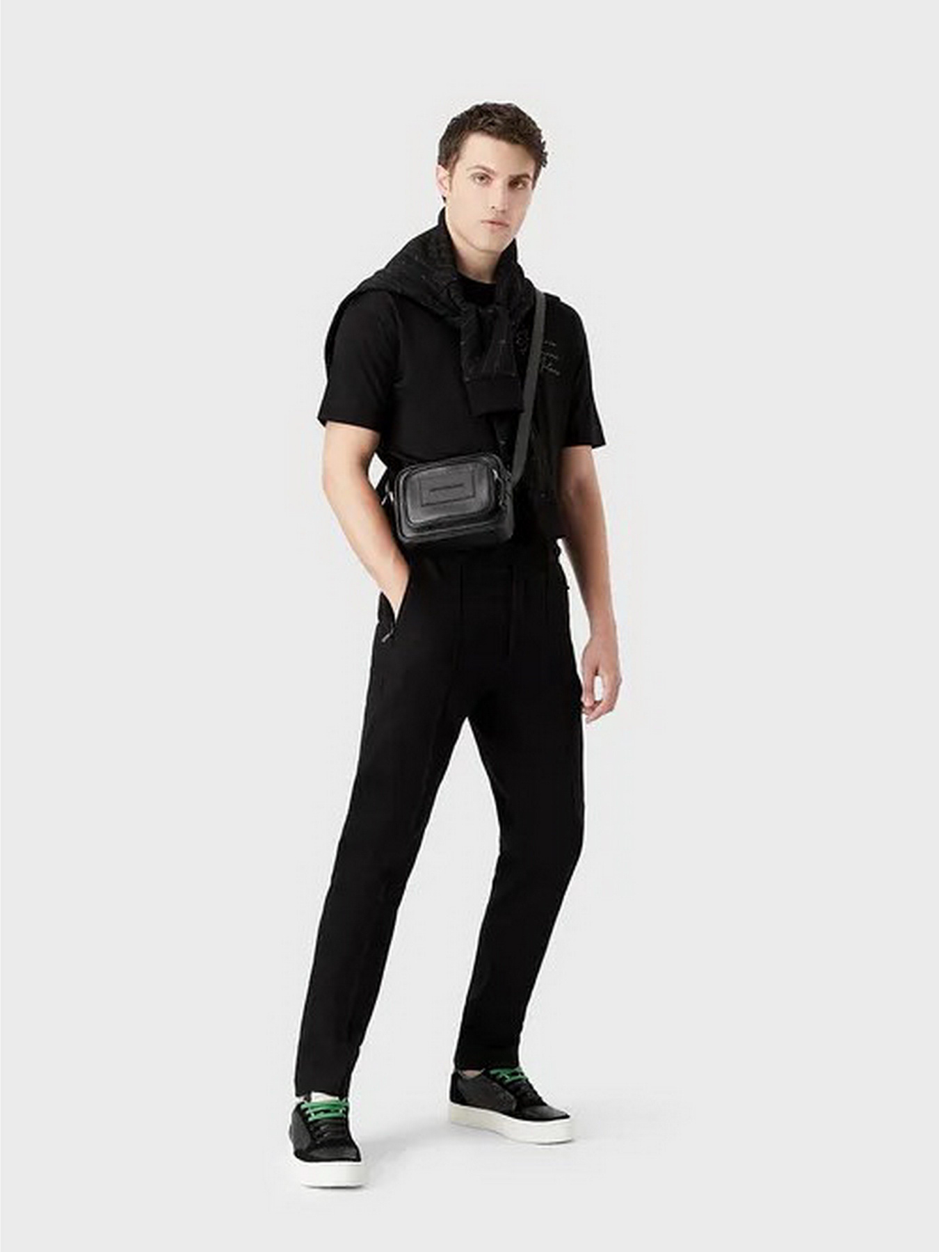 Футболки і поло Emporio Armani модель 6L1TG3-1JSAZ-0030 Футболки і поло Emporio Armani модель 6L1TG3-1JSAZ-0030 Фото