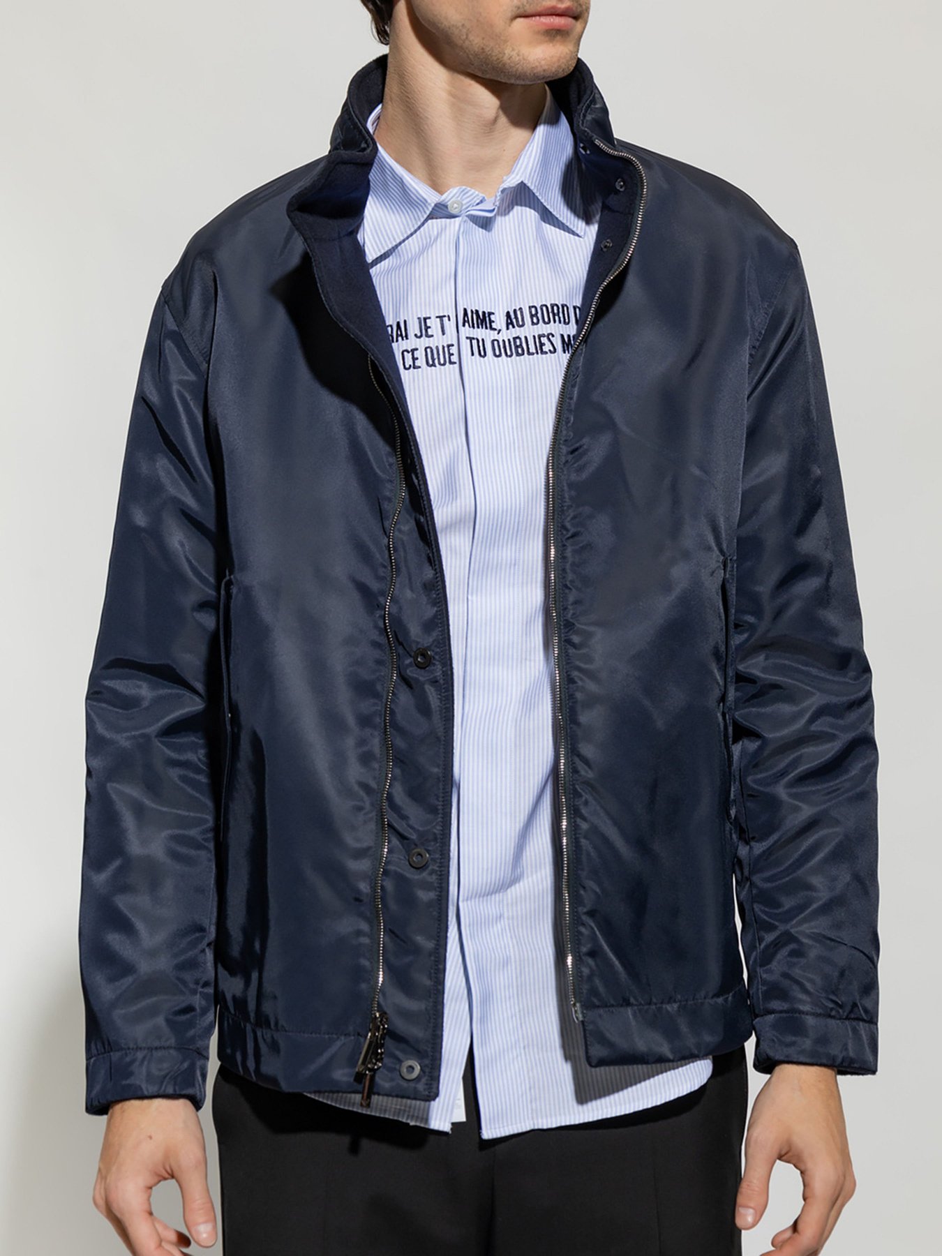 Куртки и дубленки Emporio Armani модель D41R28-D1452-922 Фото