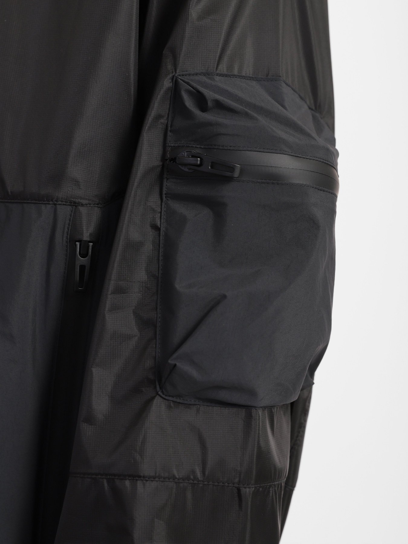 Куртки та дублянки Emporio Armani модель 3R1BT1-1NSWZ-0999 Фото