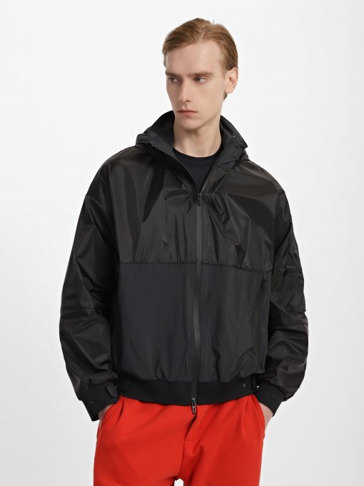 Куртки и дубленки Emporio Armani модель 3R1BT1-1NSWZ-0999 Фото
