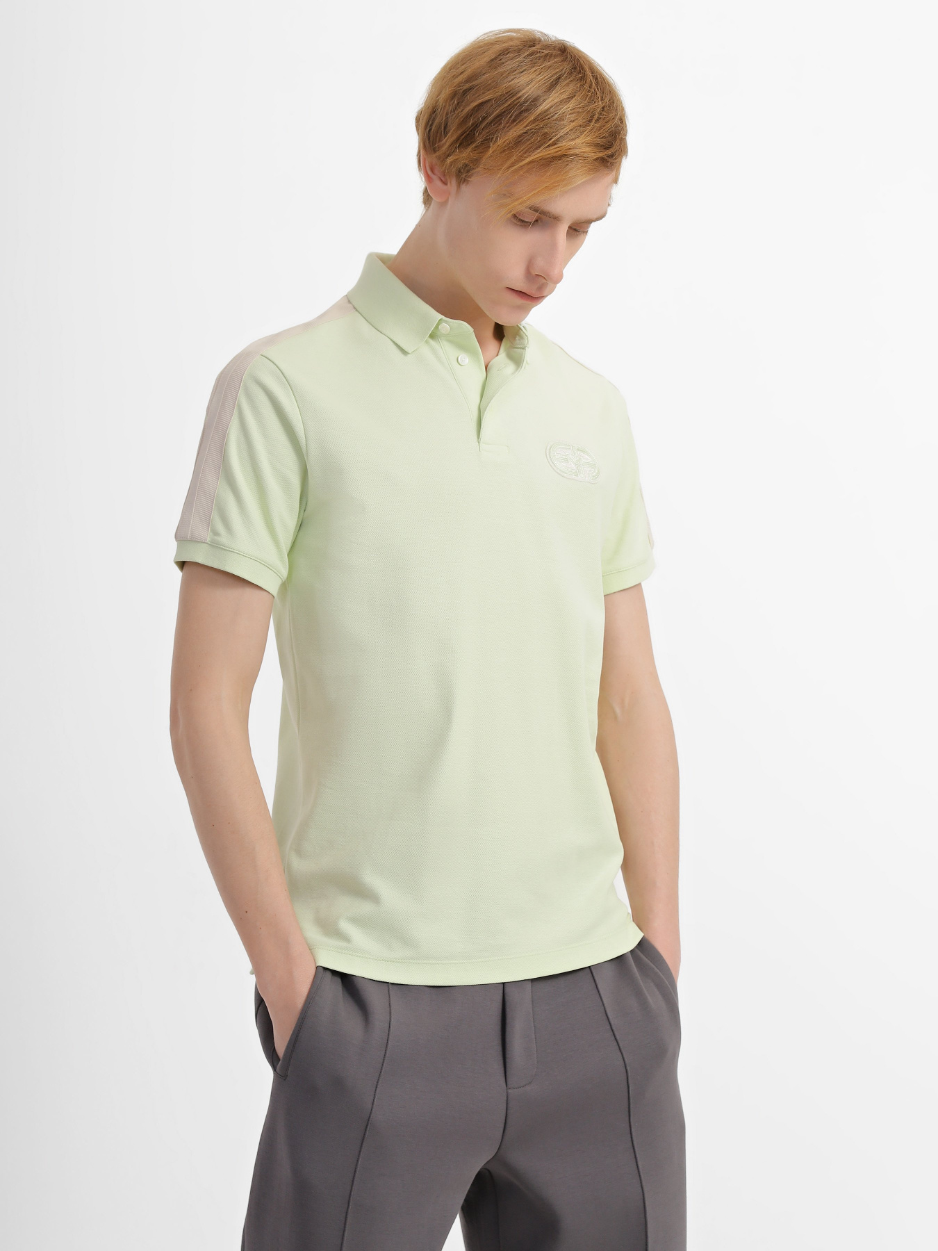 Футболки і поло Emporio Armani модель 3R1F77-1JCYZ-0594 Футболки і поло Emporio Armani модель 3R1F77-1JCYZ-0594 Фото