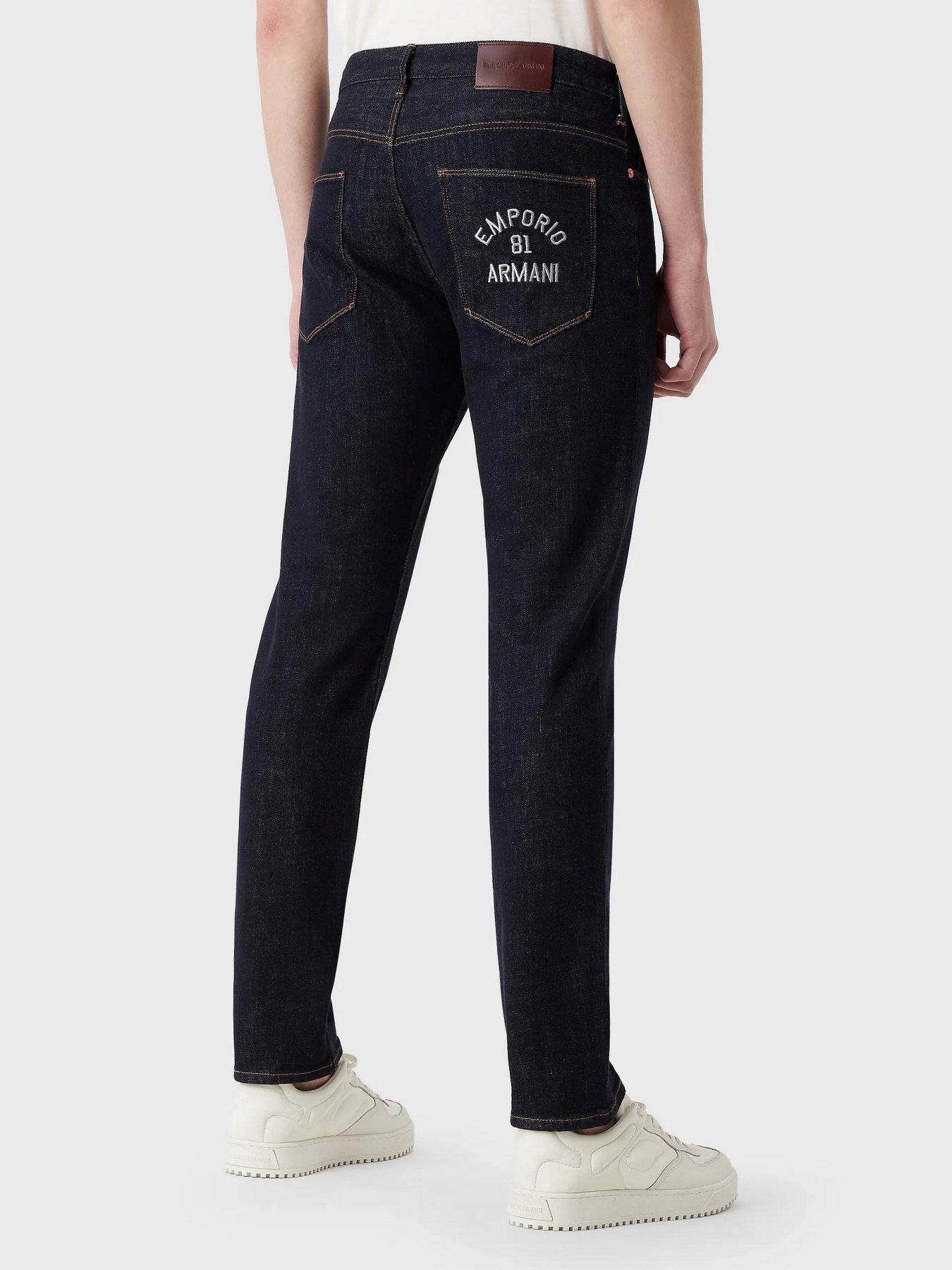 Джинсы Emporio Armani J06 модель 3R1J06-1DMWZ-F952 Фото
