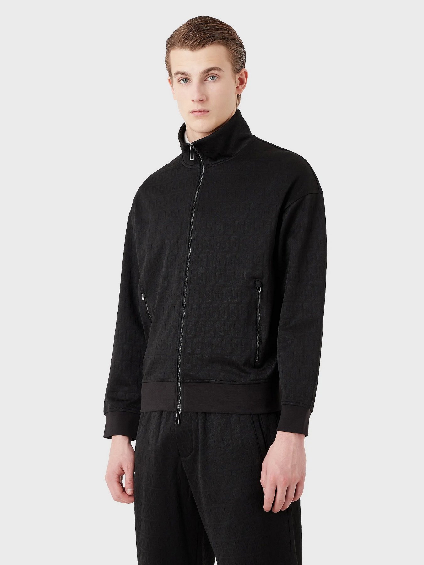 Худи и свитшоты Emporio Armani модель 3R1MCW-1JMSZ-0999 Худи и свитшоты Emporio Armani модель 3R1MCW-1JMSZ-0999 Фото
