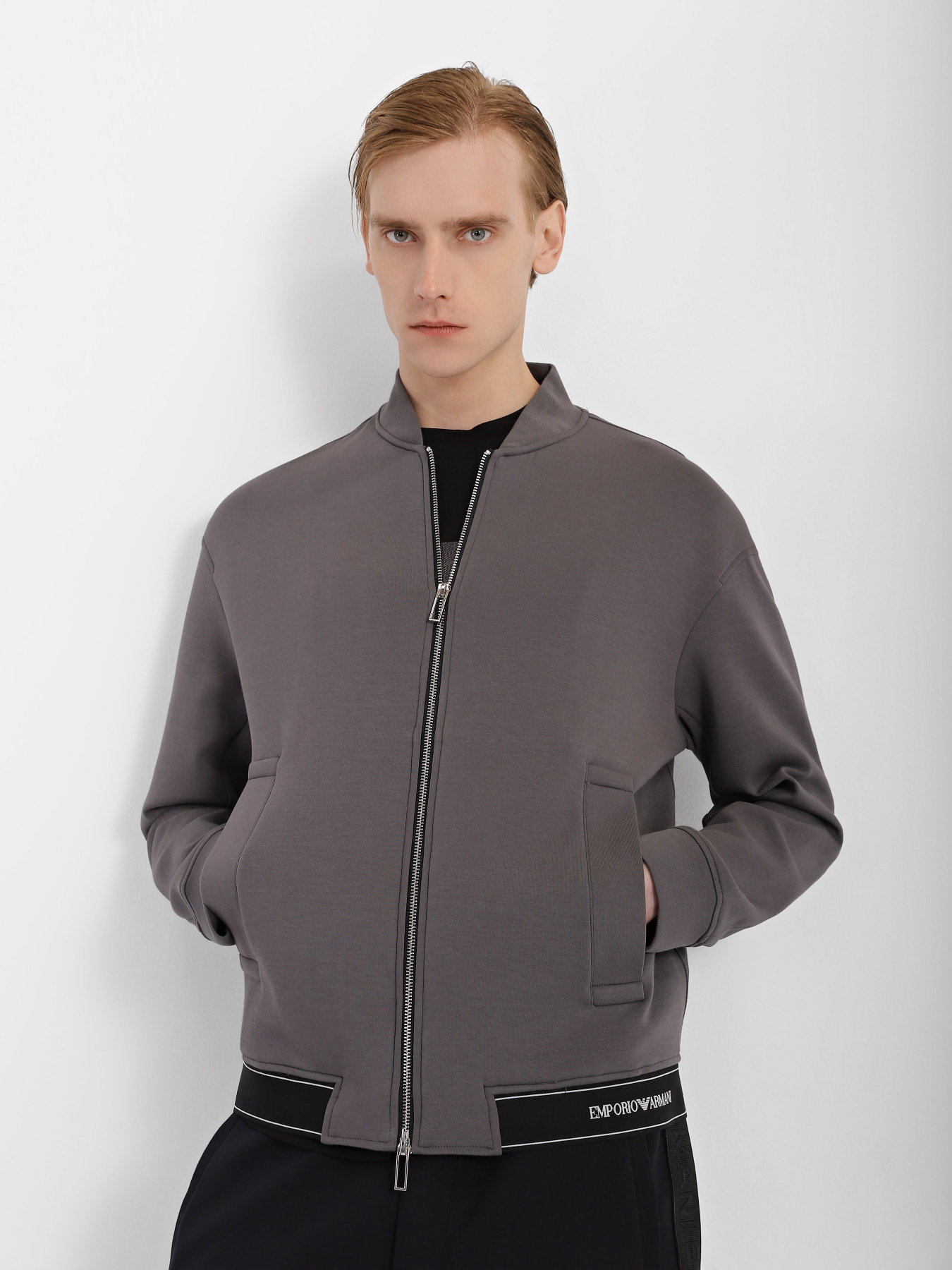 Худи и свитшоты Emporio Armani модель 3R1MDF-1JHSZ-0651 Худи и свитшоты Emporio Armani модель 3R1MDF-1JHSZ-0651 Фото