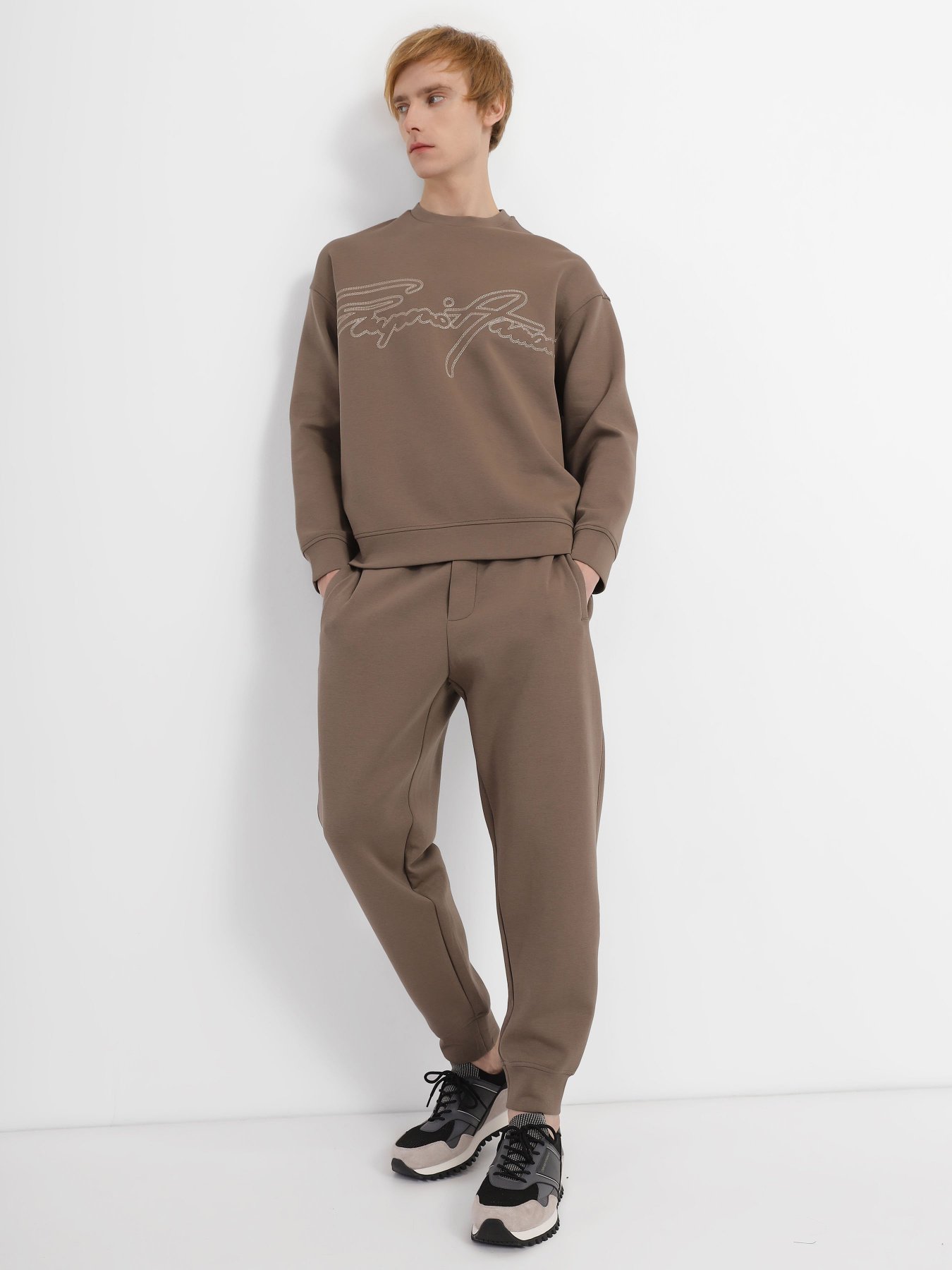 Худи и свитшоты Emporio Armani модель 3R1MDK-1JHSZ-0440 Худи и свитшоты Emporio Armani модель 3R1MDK-1JHSZ-0440 Фото