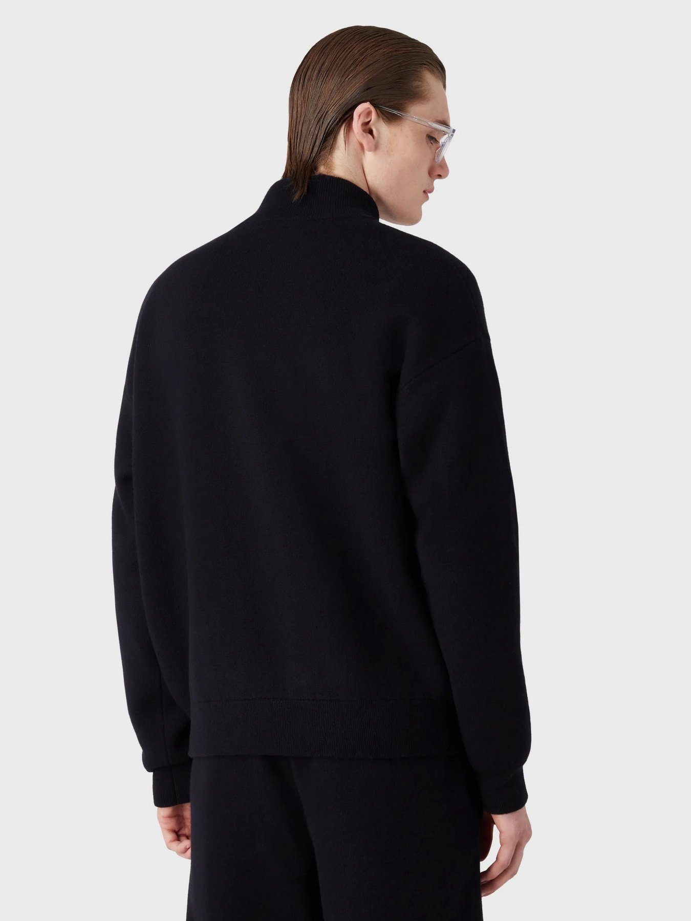 Худи и свитшоты Emporio Armani модель 3R1MX4-1MDUZ-0920 Худи и свитшоты Emporio Armani модель 3R1MX4-1MDUZ-0920 Фото