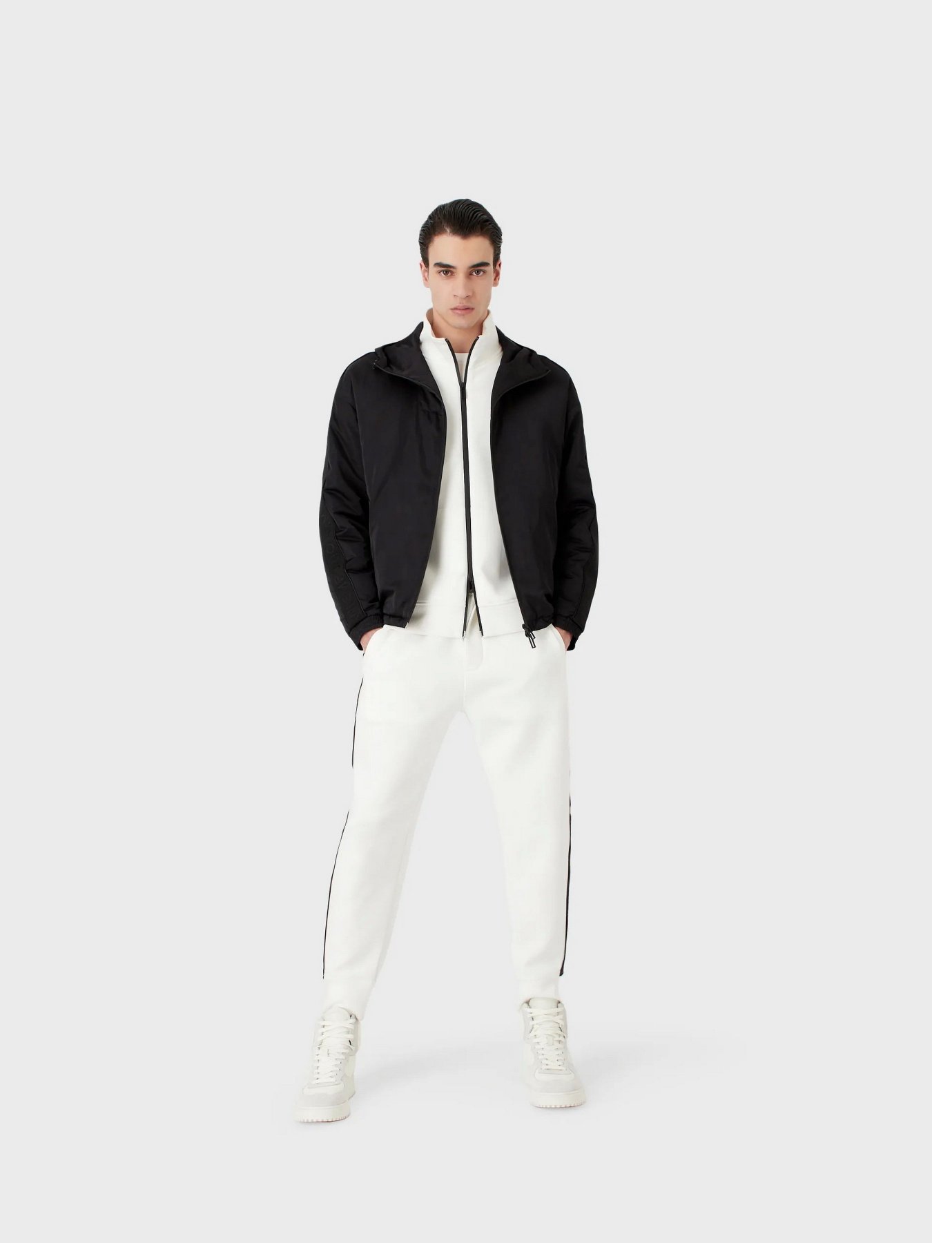 Брюки Emporio Armani модель 3R1PCG-1JHSZ-0101 Фото
