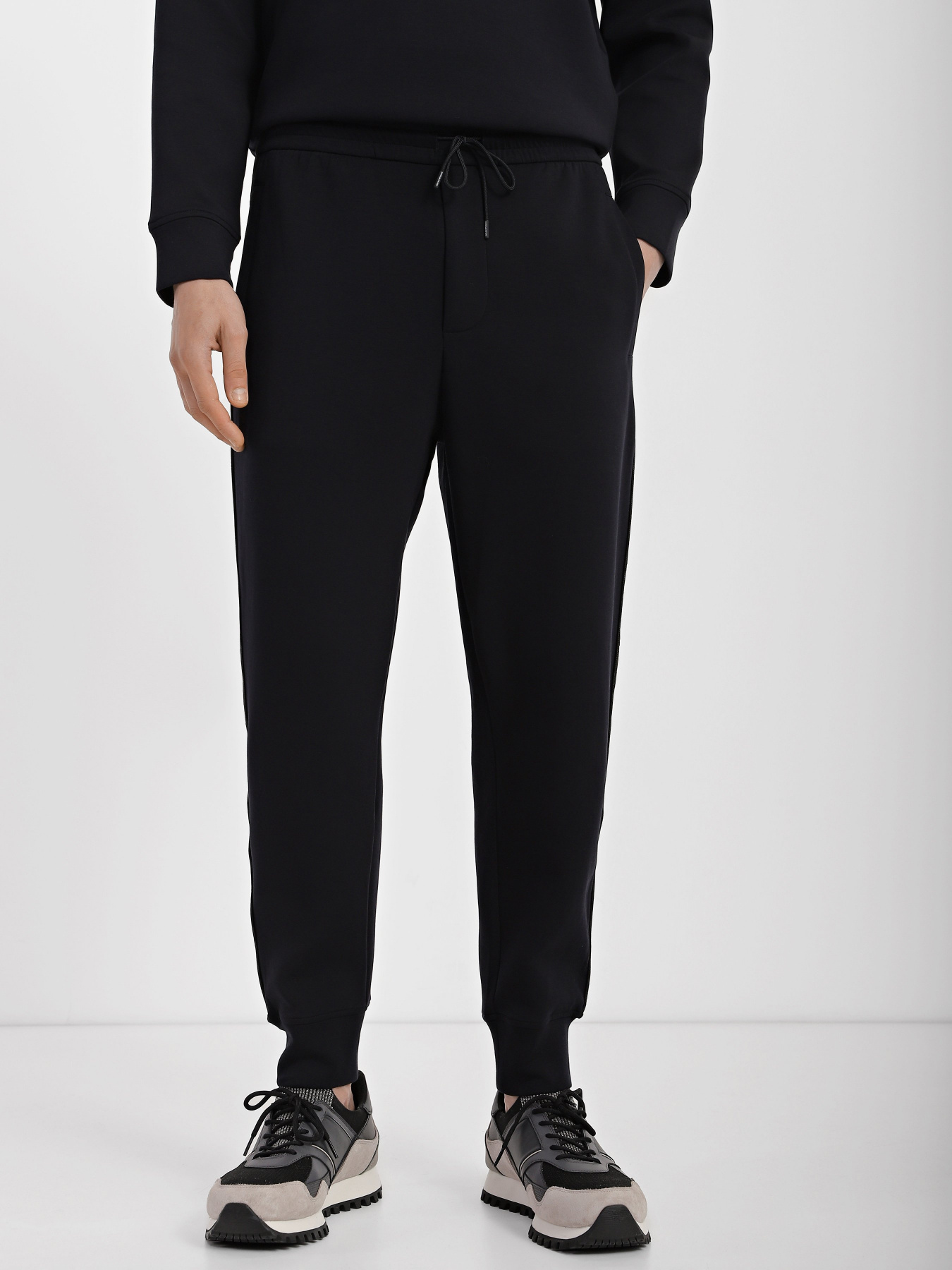Брюки Emporio Armani модель 3R1PCG-1JHSZ-0920 Фото