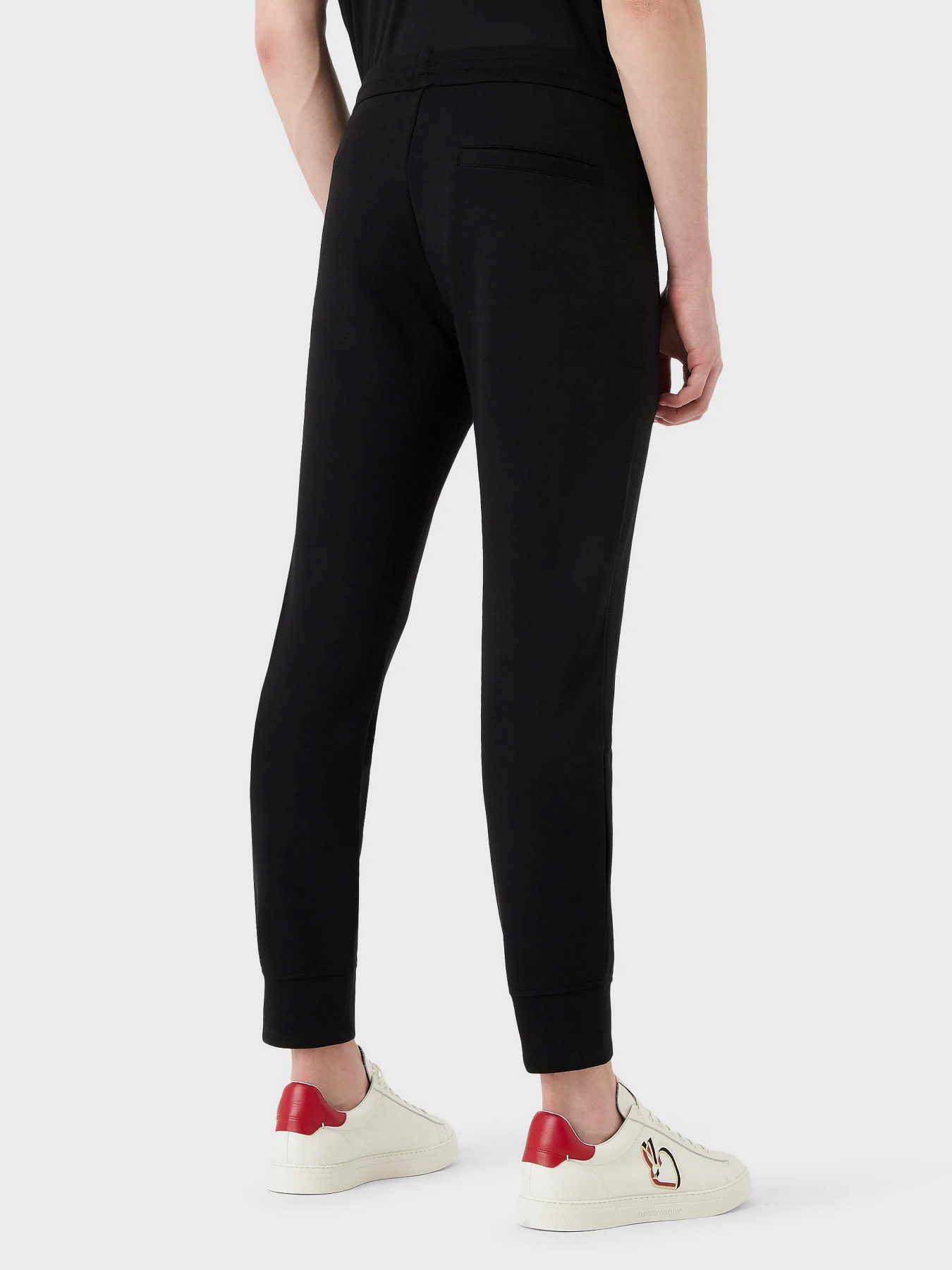 Брюки Emporio Armani модель 3R1PE8-1JHSZ-0999 Фото