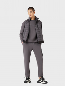 Брюки Emporio Armani модель 3R1PZ1-1JHSZ-0657 Фото