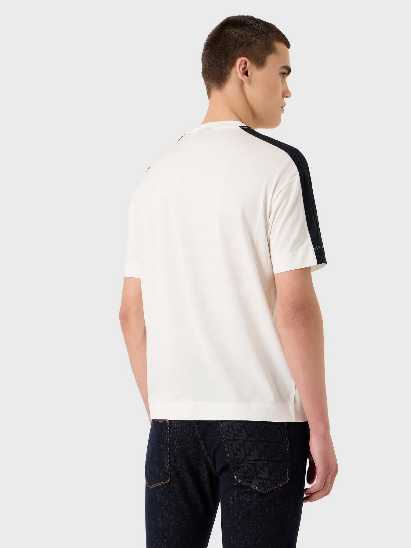 Футболки і поло Emporio Armani модель 3R1TT6-1JUVZ-0128 Футболки і поло Emporio Armani модель 3R1TT6-1JUVZ-0128 Фото