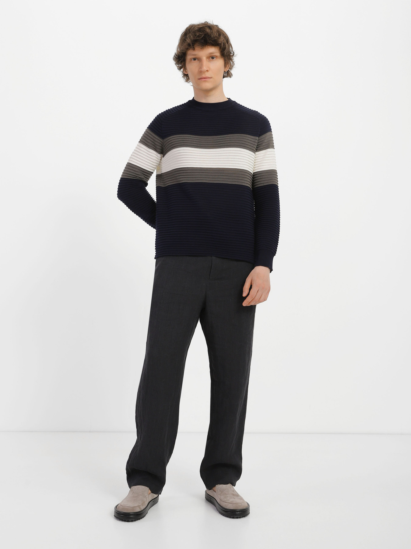 Свитры и кардиганы Emporio Armani модель 3R1MXC-1MD1Z-0920 Свитры и кардиганы Emporio Armani модель 3R1MXC-1MD1Z-0920 Фото