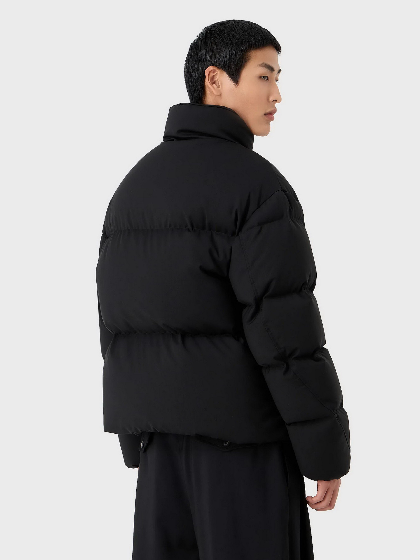Куртки та дублянки Emporio Armani модель 6R1B6R-1NZ7Z-0999 Куртки та дублянки Emporio Armani модель 6R1B6R-1NZ7Z-0999 Фото