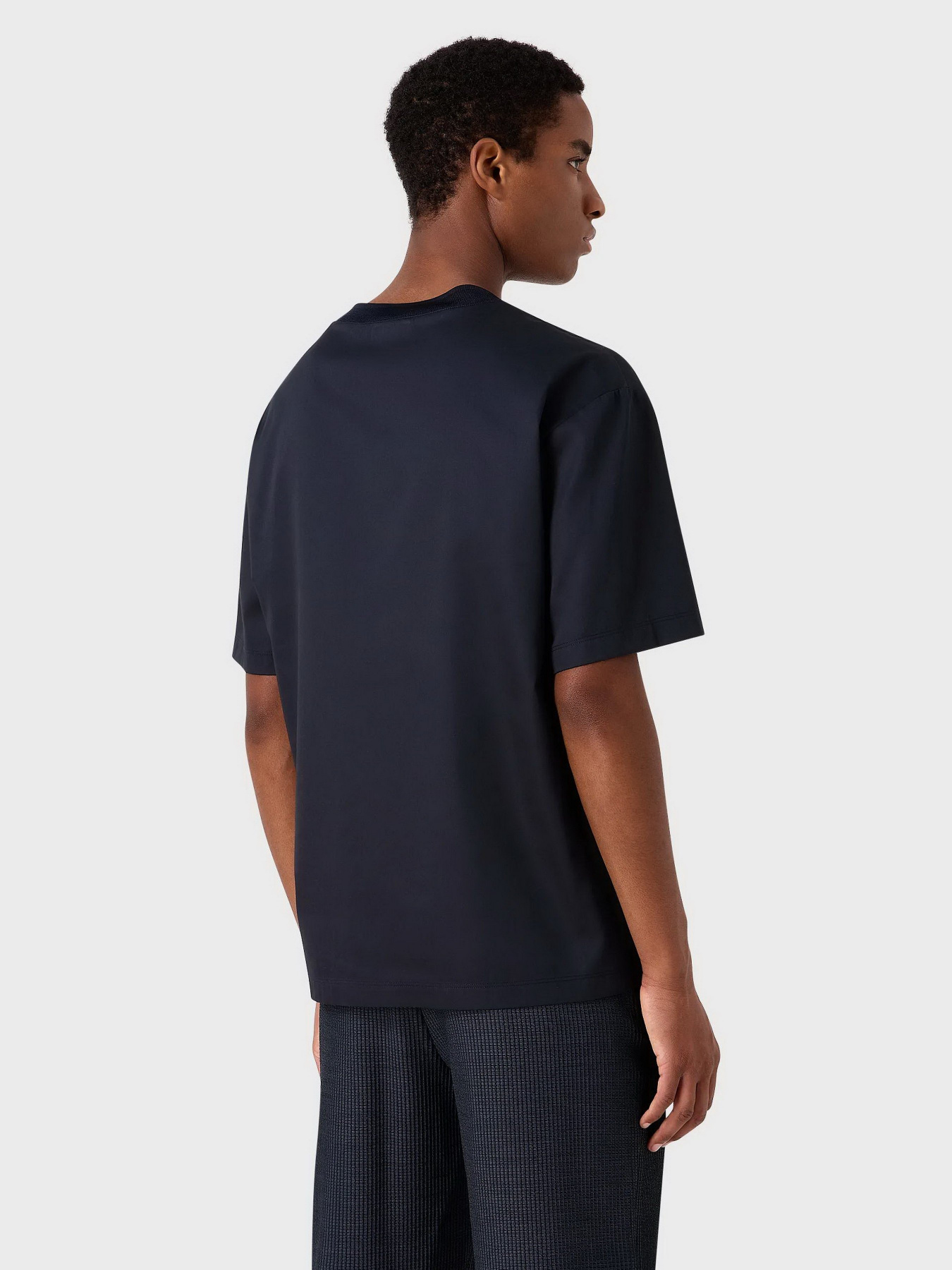 Футболки і поло Emporio Armani модель H41F02-E1080-922 Футболки і поло Emporio Armani модель H41F02-E1080-922 Фото