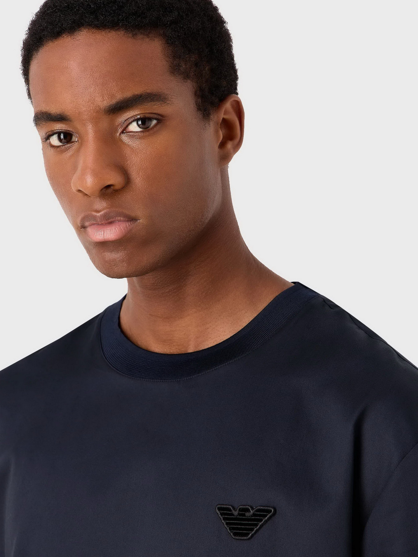 Футболки і поло Emporio Armani модель H41F02-E1080-922 Футболки і поло Emporio Armani модель H41F02-E1080-922 Фото