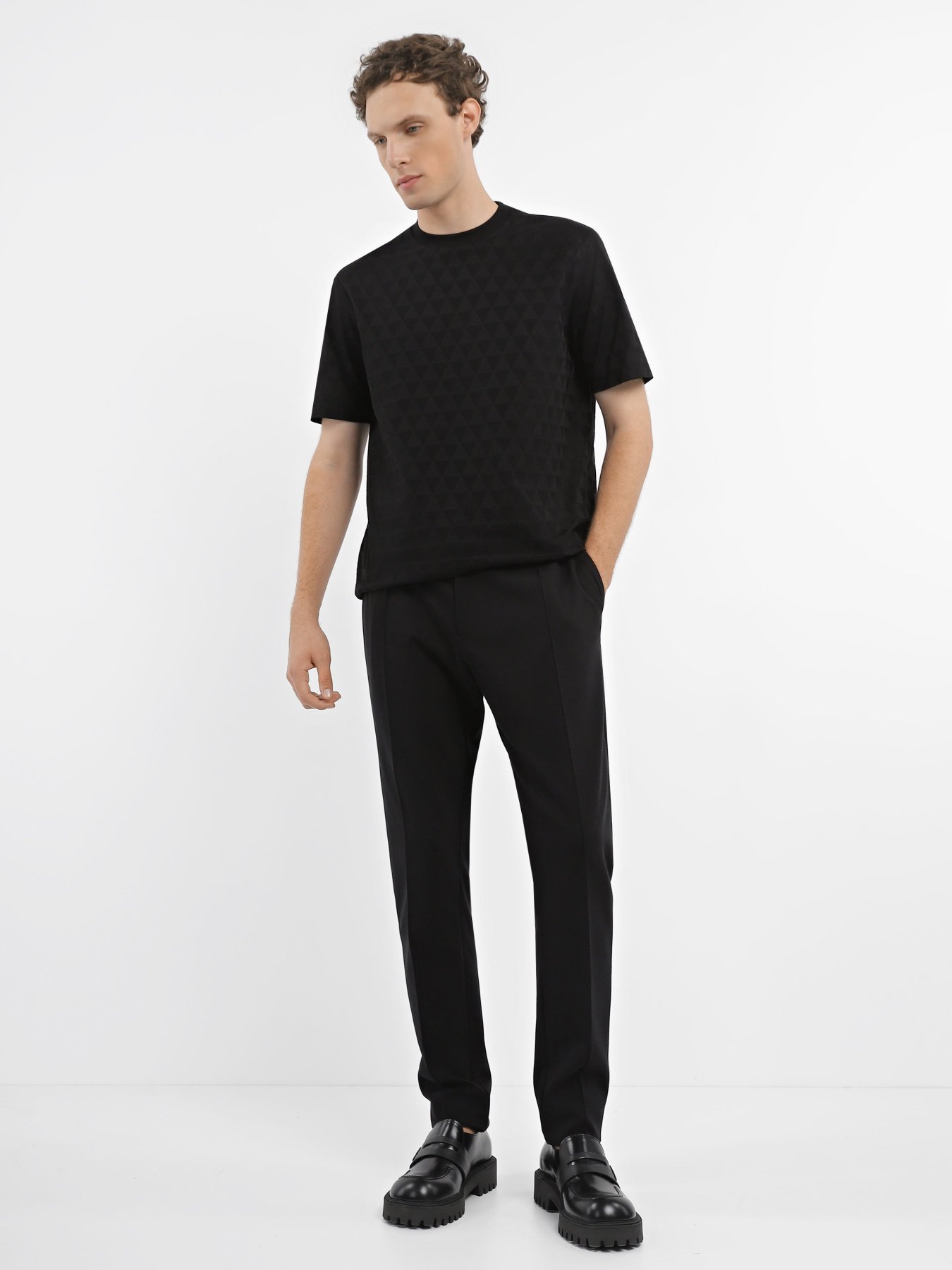 Штани Emporio Armani модель H41P59-E1059-999 Штани Emporio Armani модель H41P59-E1059-999 Фото