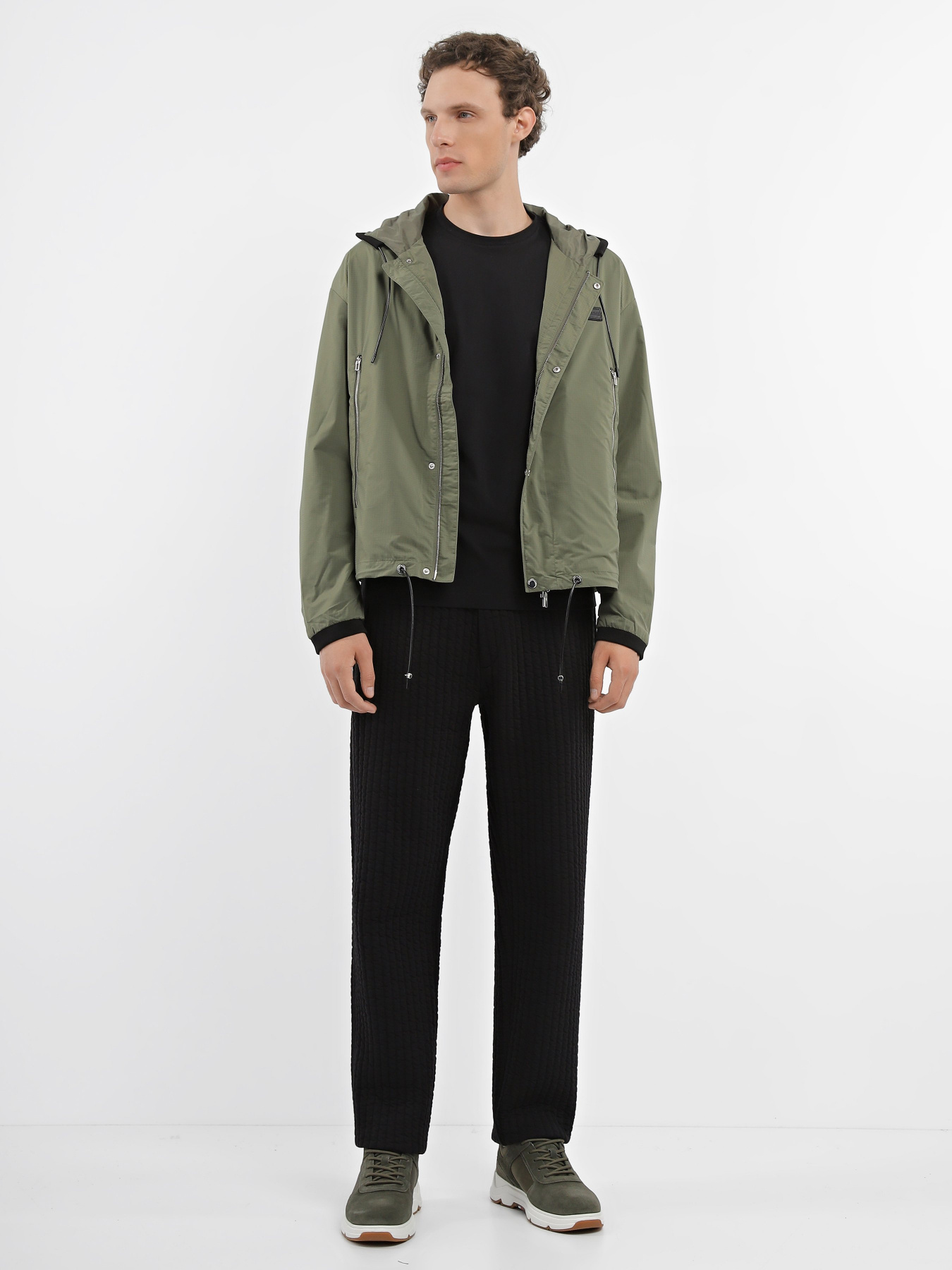 Куртки и дубленки Emporio Armani модель 6R1BU2-1NAMZ-0645 Фото