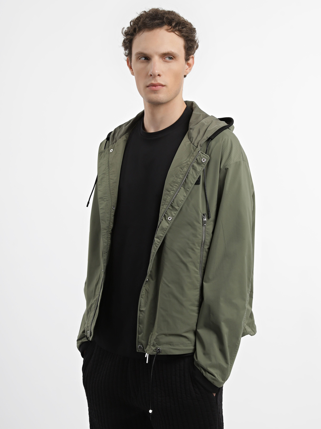 Куртки и дубленки Emporio Armani модель 6R1BU2-1NAMZ-0645 Фото