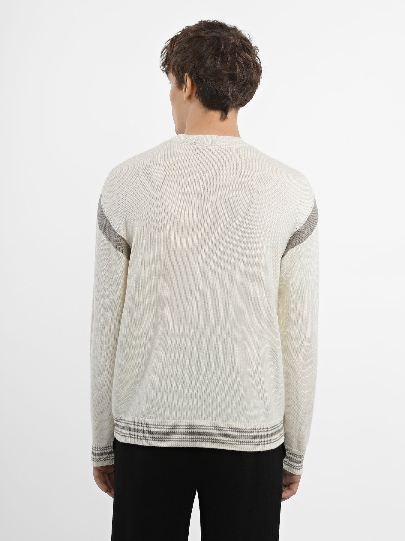Свитры и кардиганы Emporio Armani модель 6R1MXA-1MFUZ-0128 Свитры и кардиганы Emporio Armani модель 6R1MXA-1MFUZ-0128 Фото