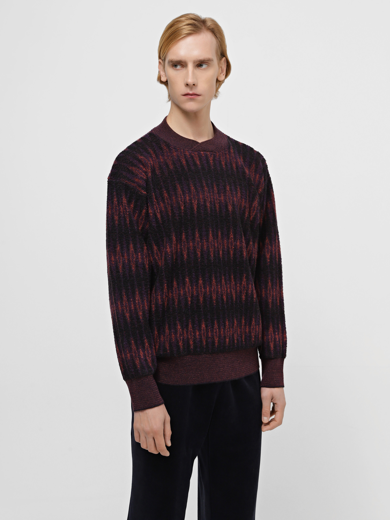 Свитры и кардиганы Emporio Armani модель 6R1MV7-1M13Z-F053 Свитры и кардиганы Emporio Armani модель 6R1MV7-1M13Z-F053 Фото