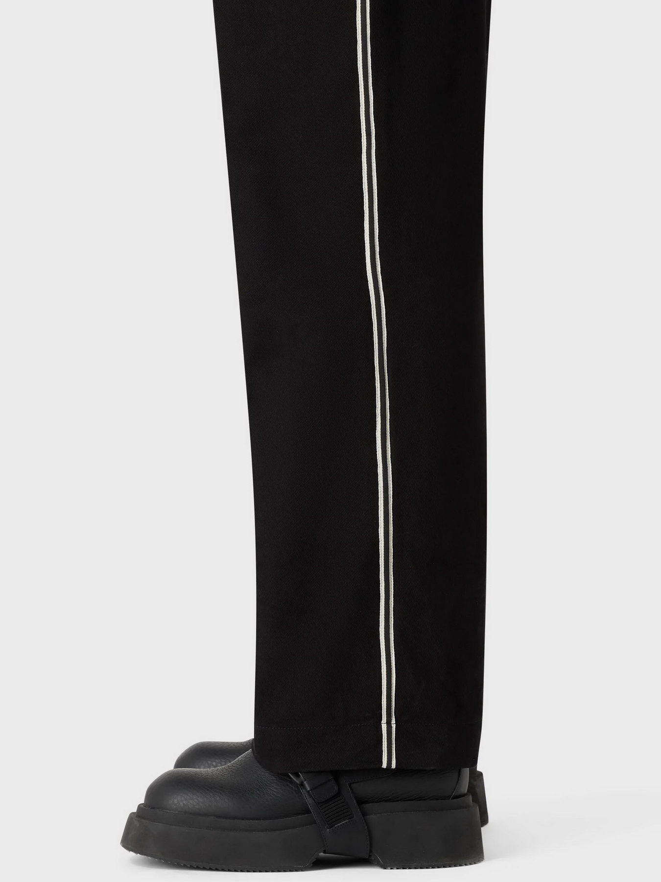 Штани Emporio Armani модель 6R1P80-1NGRZ-0999 Фото